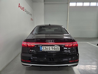 AUDI A8 D5 2021