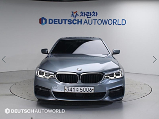 BMW 5-SERIES G30 2019