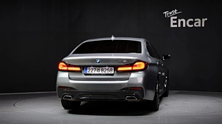 BMW 5-SERIES G30 2023