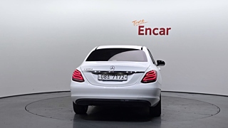 MERCEDES BENZ C-CLASS W205 2017