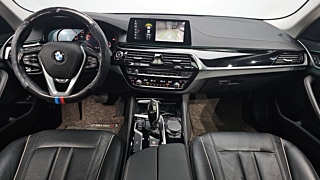 BMW 5-SERIES G30 2018