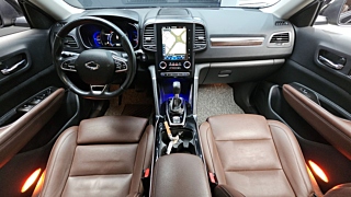 SAMSUNG QM6 2019