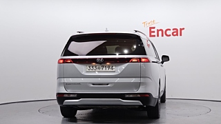 KIA CARNIVAL 2021