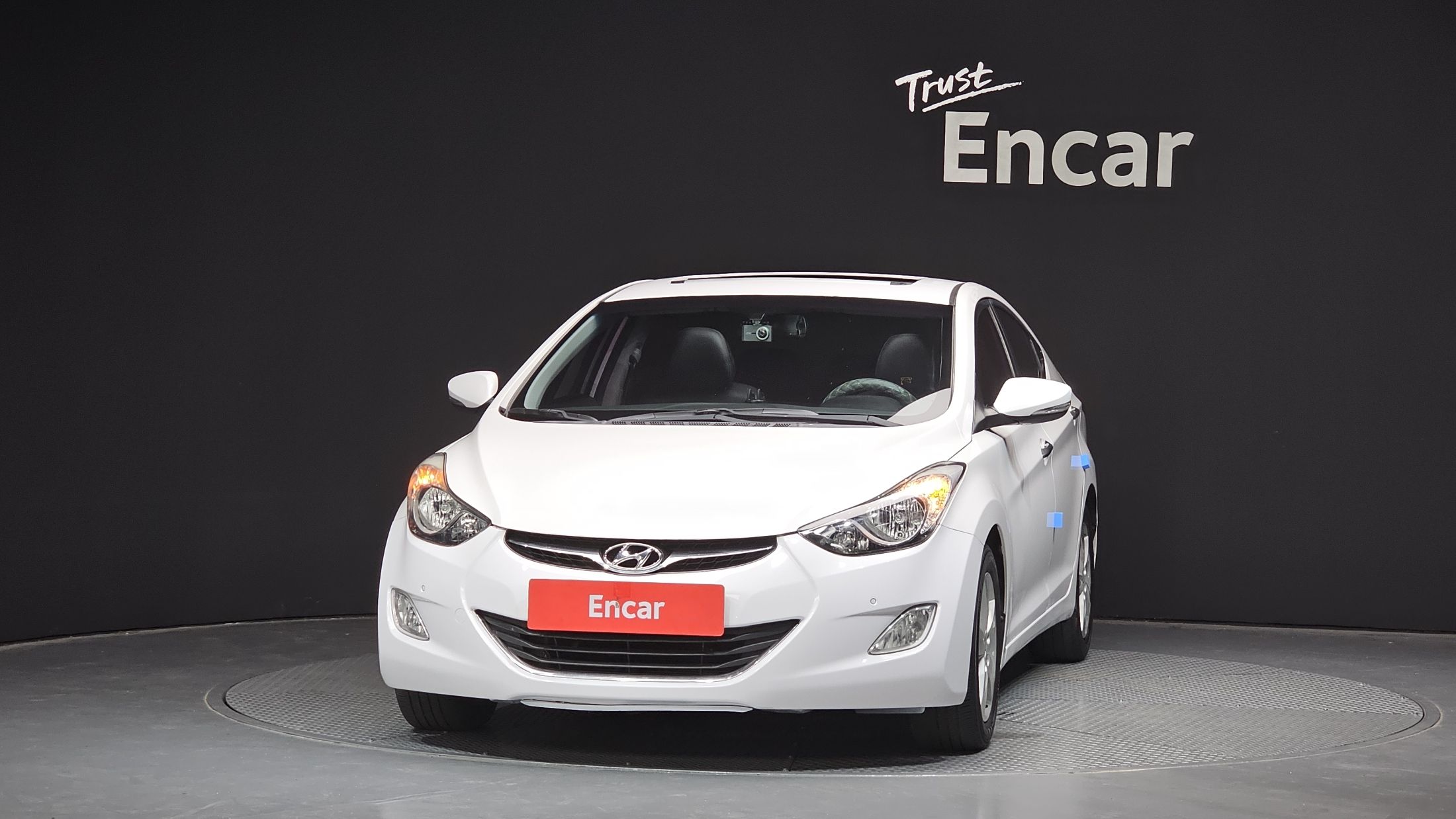 HYUNDAI AVANTE MD 2013