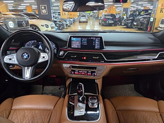 BMW 7-SERIES G11 2021