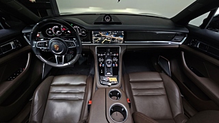 PORSCHE PANAMERA 971 2017
