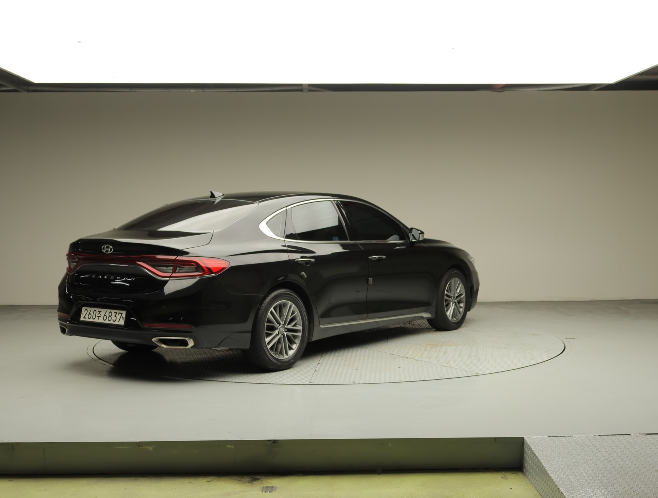 HYUNDAI GRANDEUR IG 2019