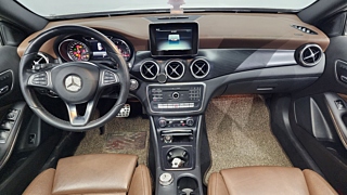 MERCEDES BENZ GLA-CLASS X156 2017