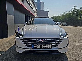 HYUNDAI SONATA HYBRID DN8 2022