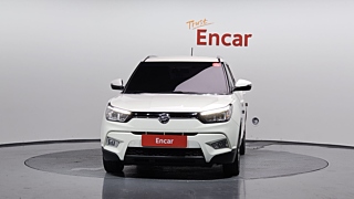 SSANGYONG TIVOLI 2015