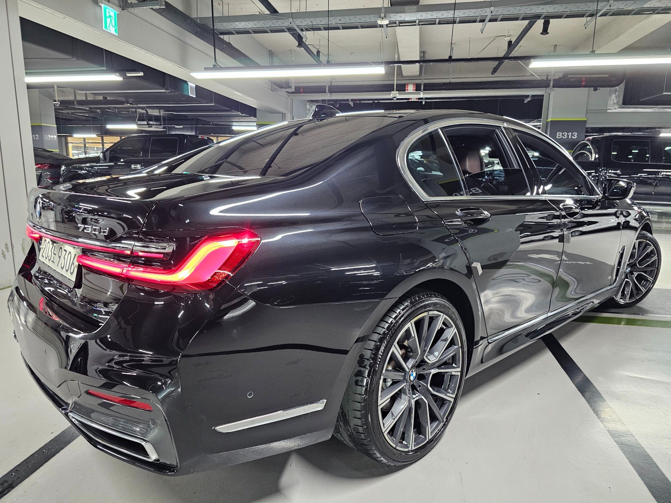 BMW 7-SERIES G11 2022