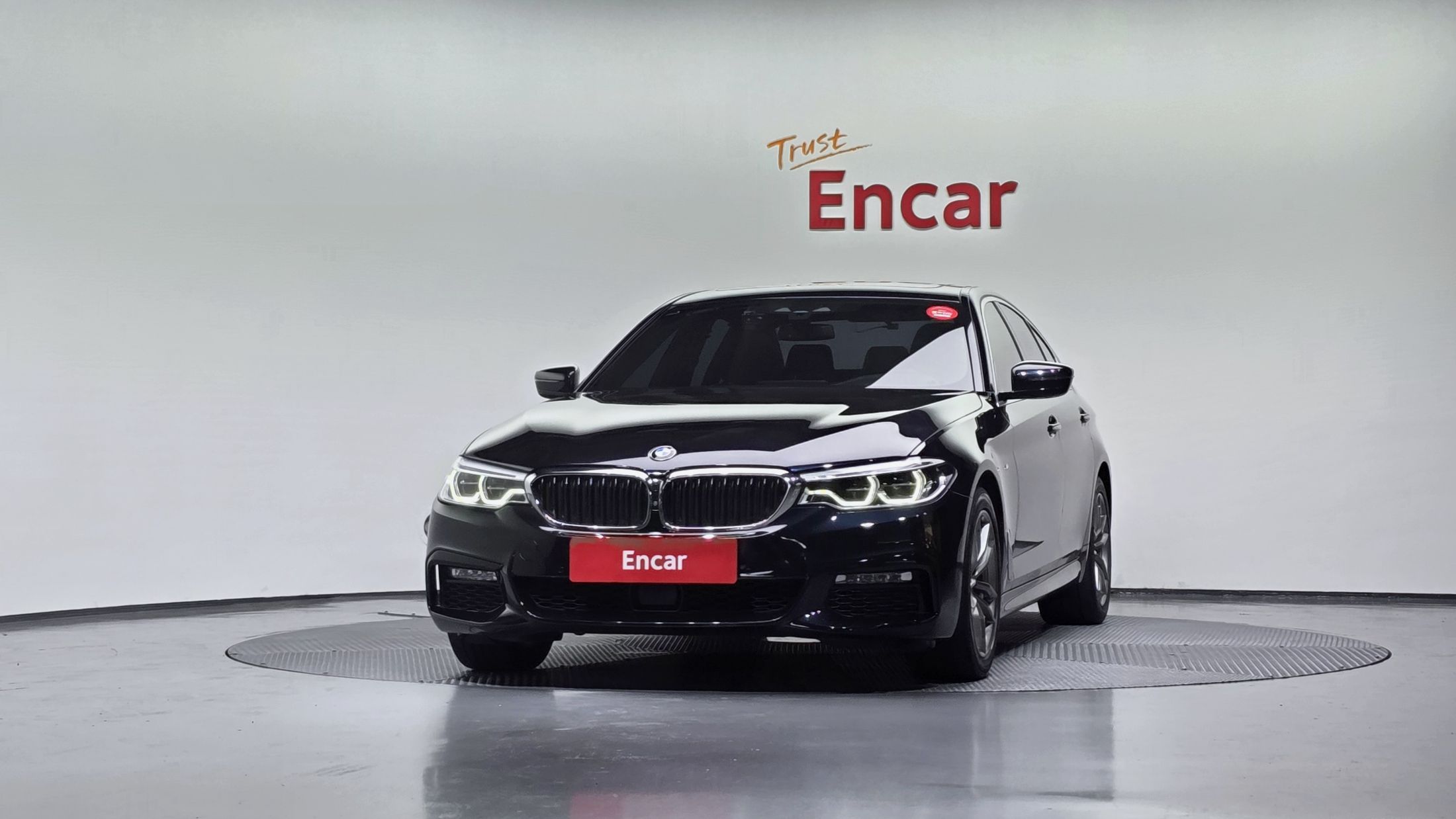BMW 5-SERIES G30 2017
