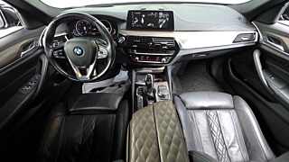 BMW 5-SERIES G30 2017