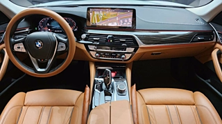 BMW 5-SERIES G30 2022