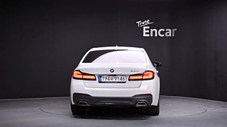 BMW 5-SERIES G30 2022