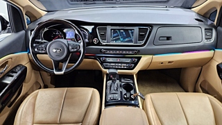 KIA CARNIVAL 2017