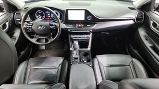 HYUNDAI GRANDEUR IG 2017
