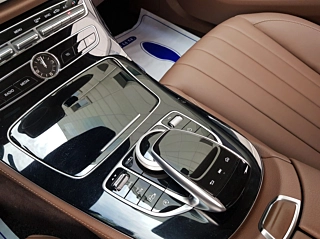 MERCEDES BENZ E-CLASS W213 2019