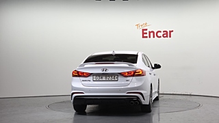 HYUNDAI AVANTE AD 2017