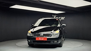 KIA CARNIVAL R 2012