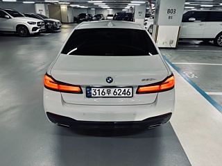 BMW 5-SERIES G30 2020