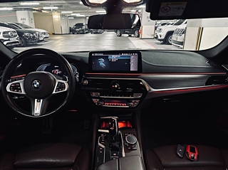 BMW 5-SERIES G30 2020