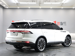 LINCOLN AVIATOR 2021