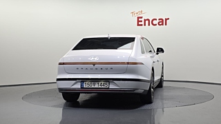 HYUNDAI GRANDEUR GN7 2023