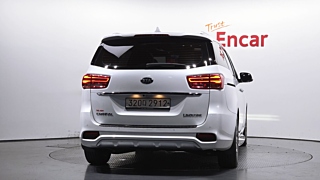 KIA CARNIVAL 2019