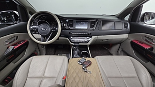 KIA CARNIVAL 2019