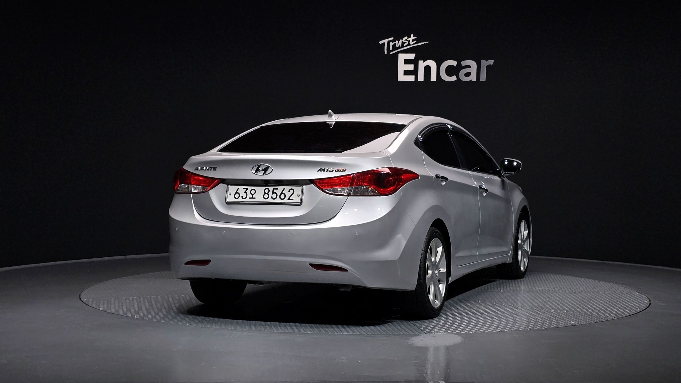 HYUNDAI AVANTE MD 2012