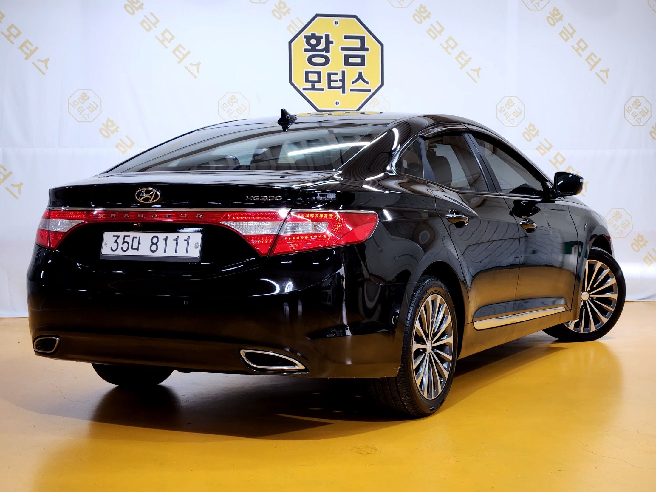 HYUNDAI GRANDEUR HG 2013