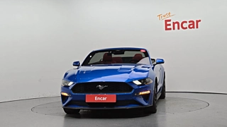 FORD MUSTANG 2021