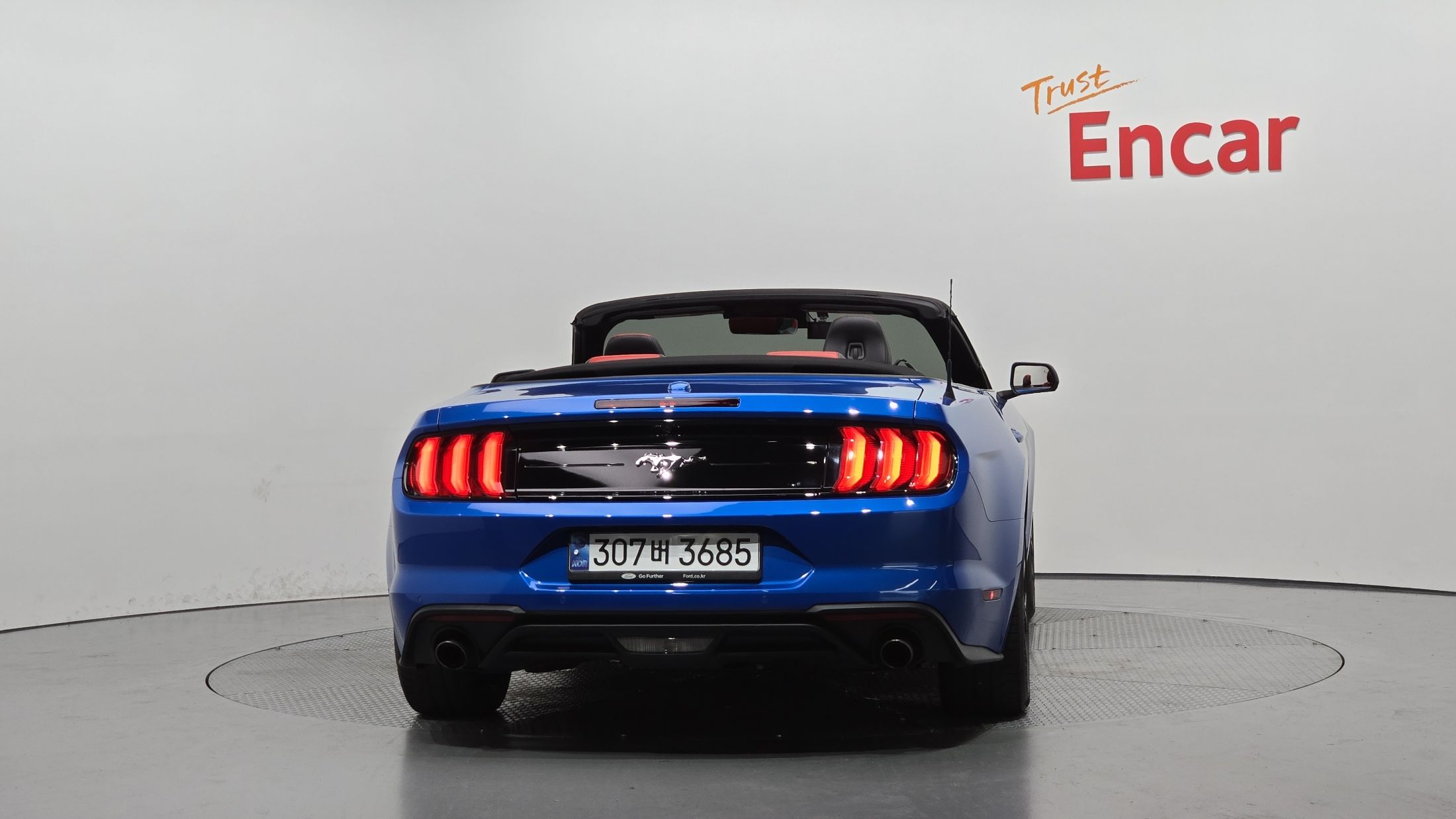 FORD MUSTANG 2021