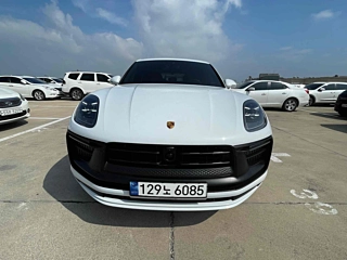PORSCHE MACAN 2023