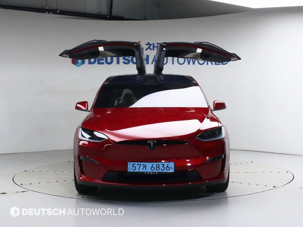 TESLA MODEL X 2023