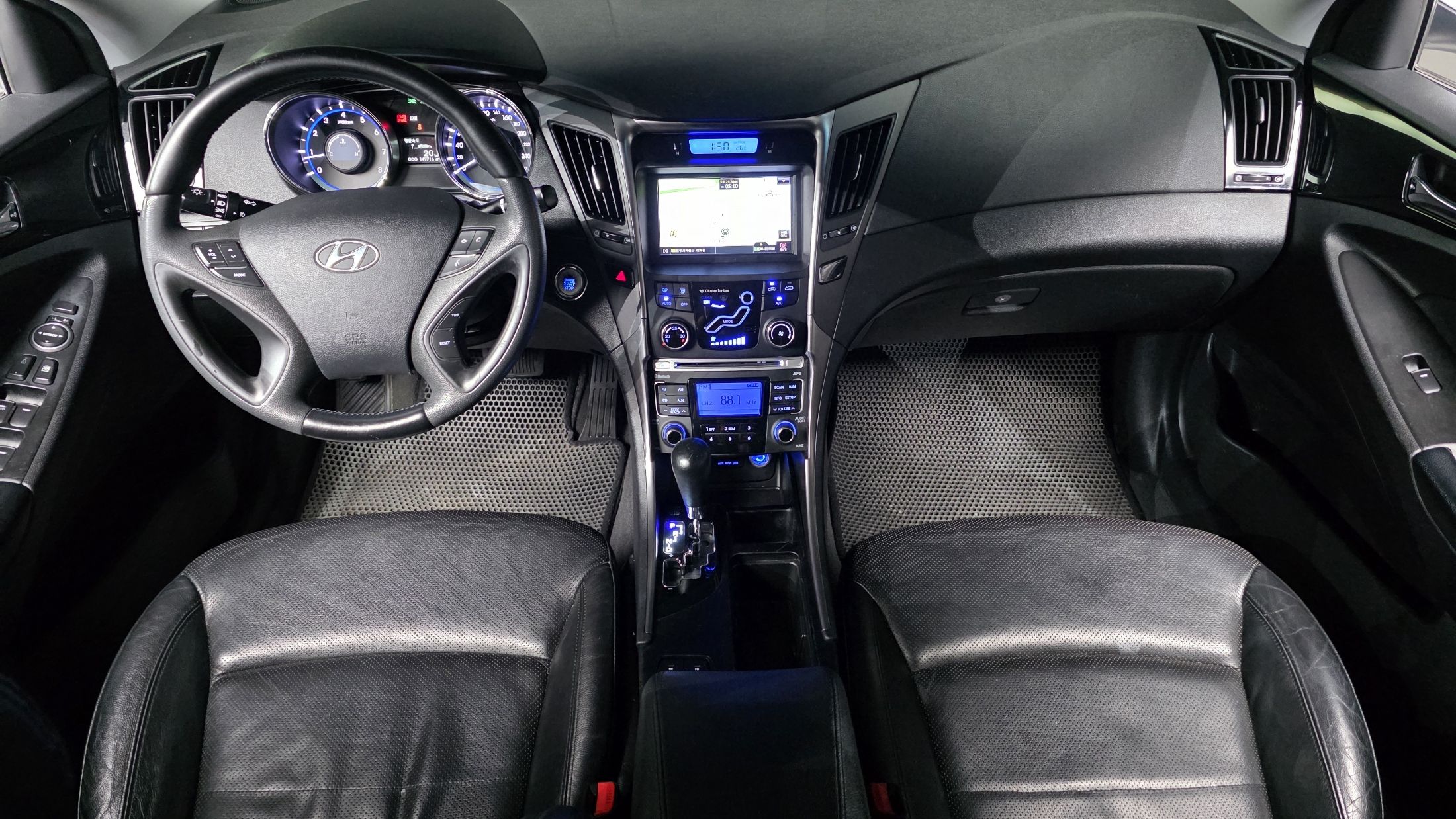 HYUNDAI SONATA YF 2010