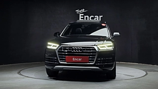 AUDI Q5 FY 2020