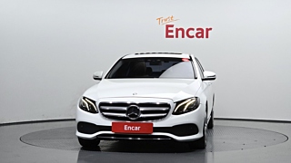 MERCEDES BENZ E-CLASS W213 2017