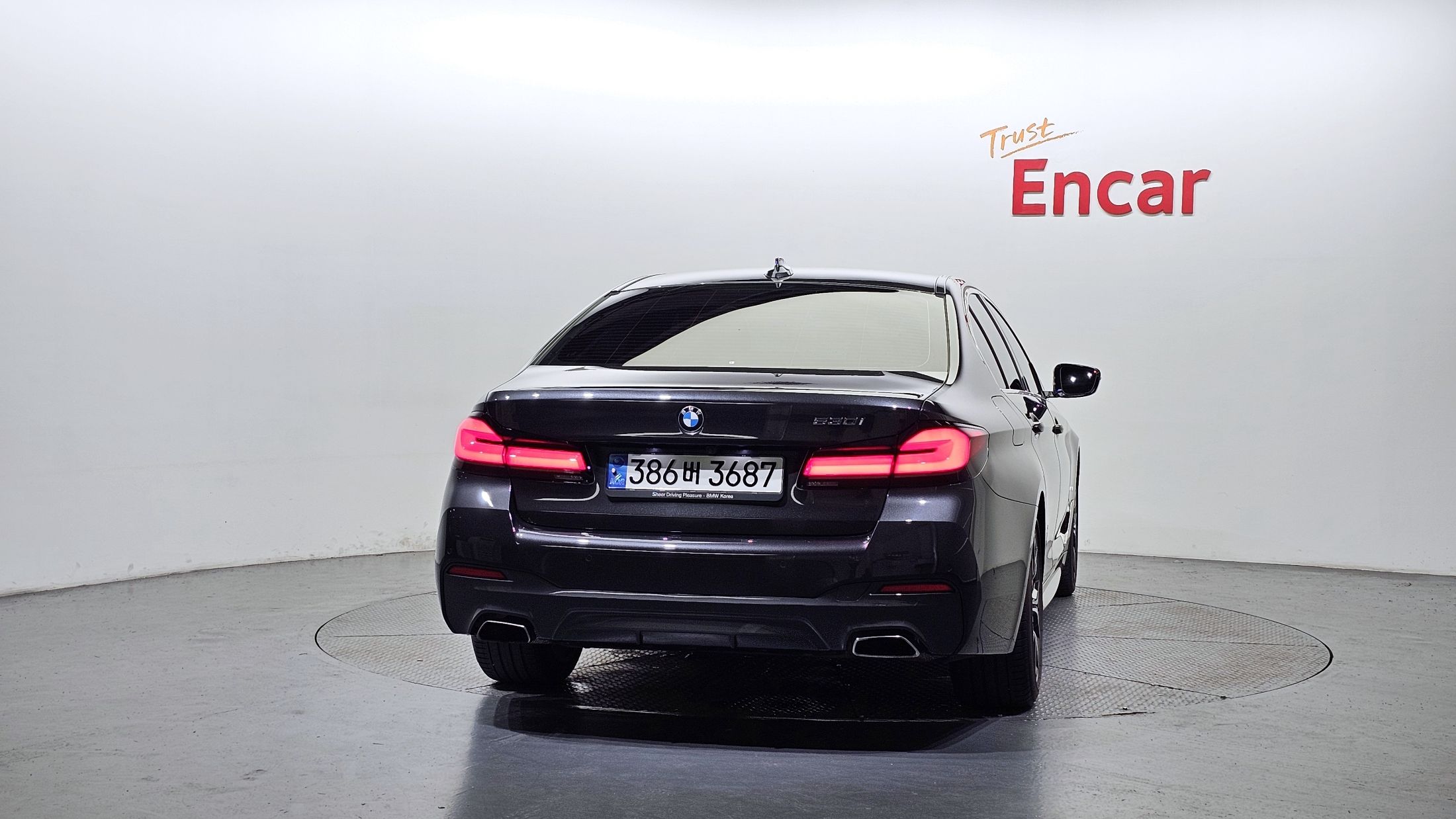 BMW 5-SERIES G30 2020