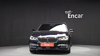 BMW 7-SERIES G11 2017