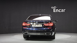 BMW 7-SERIES G11 2017