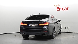 BMW 5-SERIES G30 2020