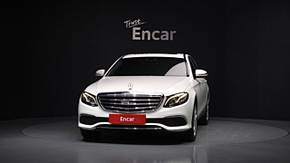 MERCEDES BENZ E-CLASS W213 2019