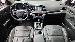 HYUNDAI AVANTE AD 2016