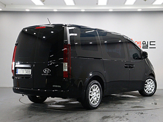 HYUNDAI STARIA 2022