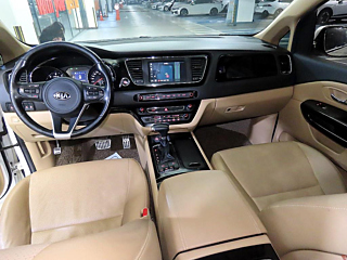 KIA CARNIVAL 2018