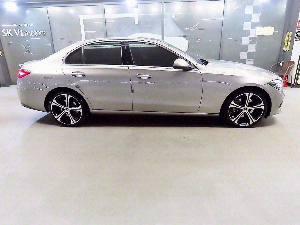 MERCEDES BENZ C-CLASS W206 2023