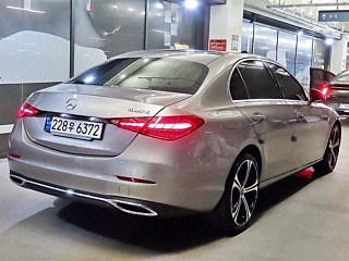 MERCEDES BENZ C-CLASS W206 2023