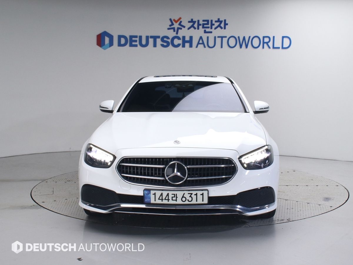 MERCEDES BENZ E-CLASS W213 2020